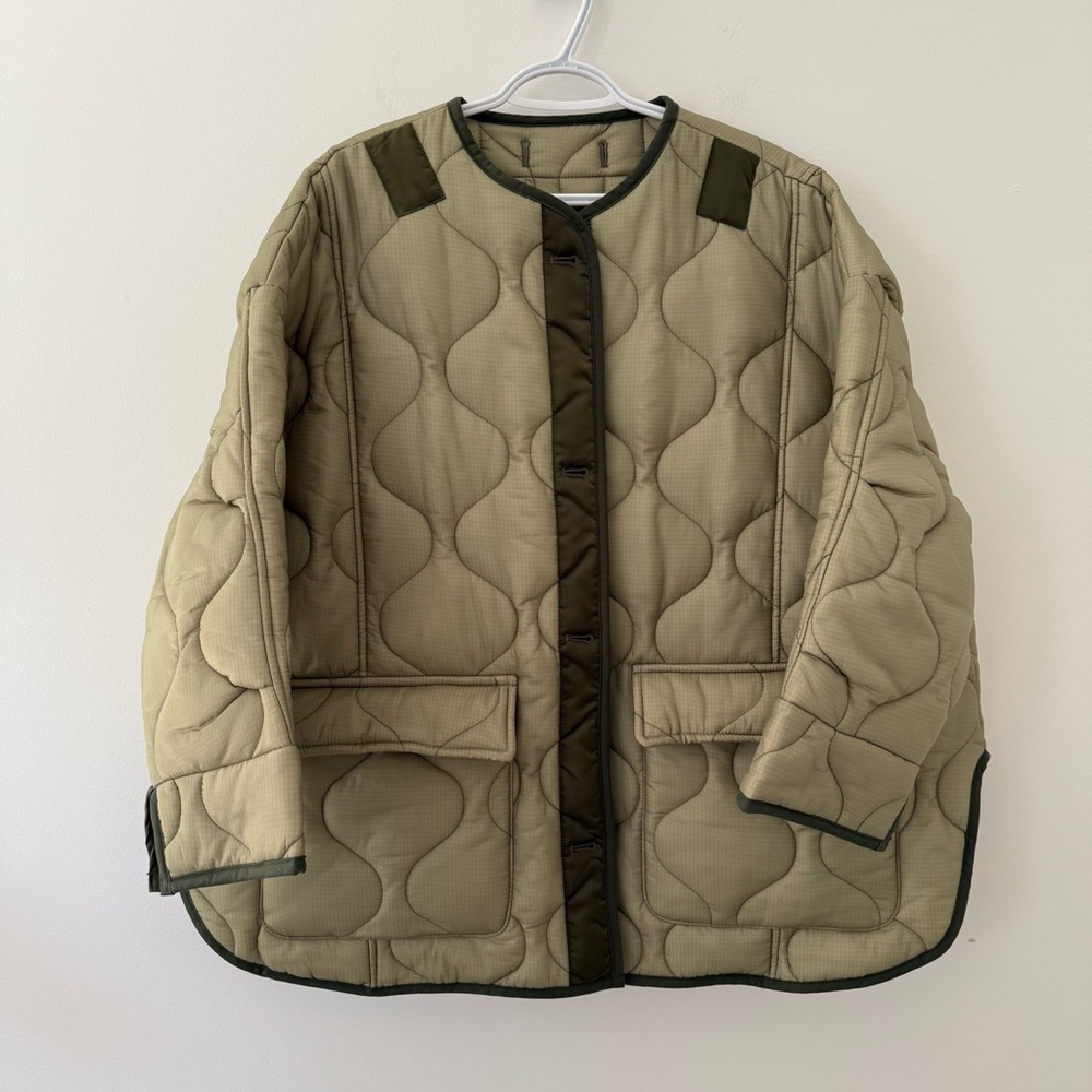 The Frankie Shop Quilted Teddy Jacket in Olive and Dark Olive